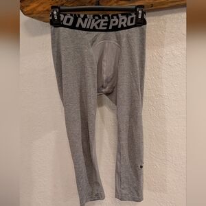 Mens Grey Nike Dri Fit Compression 3/4 Pants